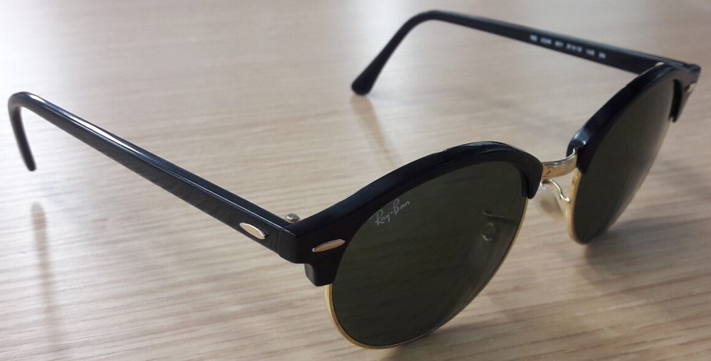 Studio Round – Black / Green